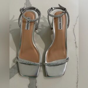 Steve Madden Metallic Silver Heels